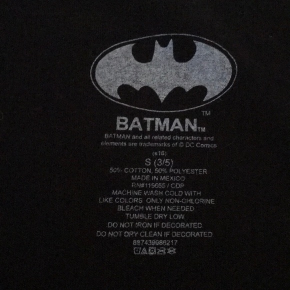 Black Batman tank top almost brand new! - Picture 3 of 3